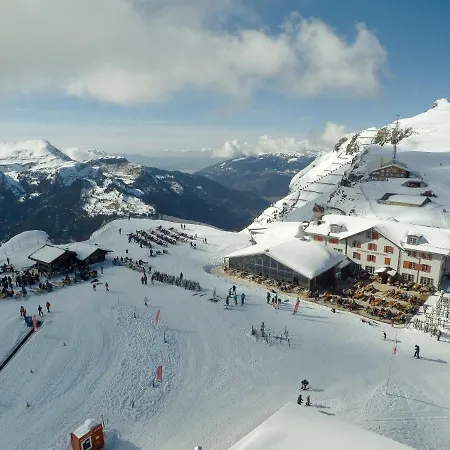 Berghaus Maennlichen